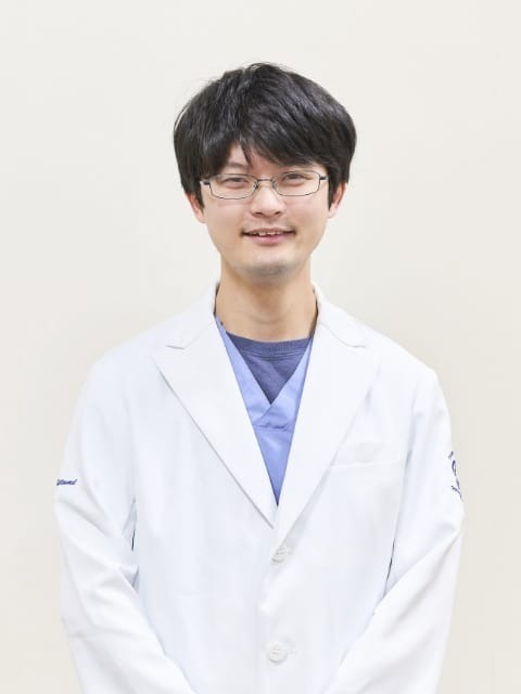 人見 浩亮
